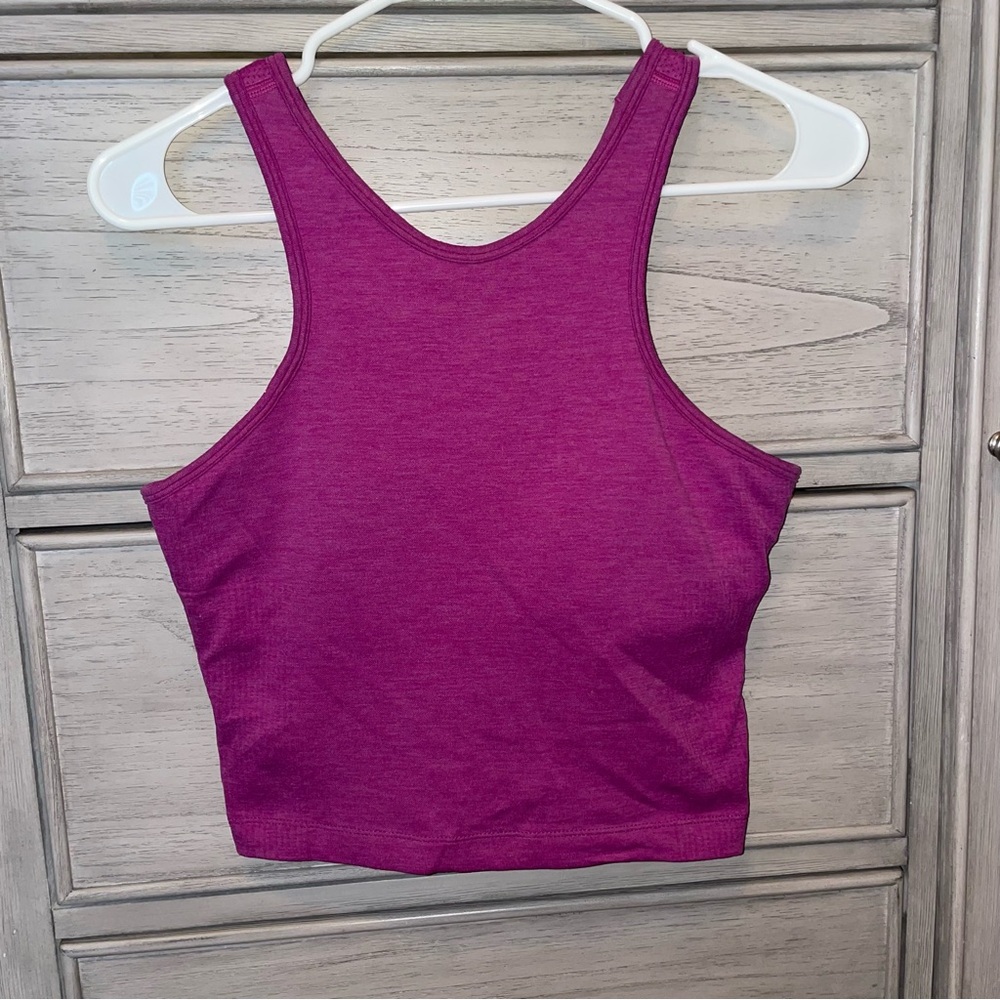 Lululemon seamlessly covered tank CROPPED